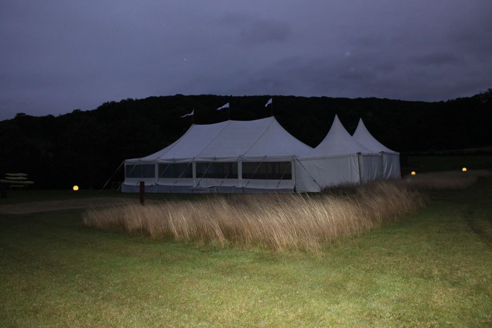 Mariage prestigieux en normandie avec une tente en location.